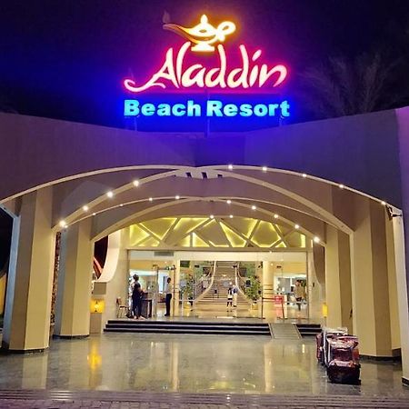 הורגהדה Aladdin Beach Resort מראה חיצוני תמונה